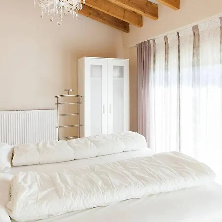 بيت للعطل The Great View Sauna & Harscheid